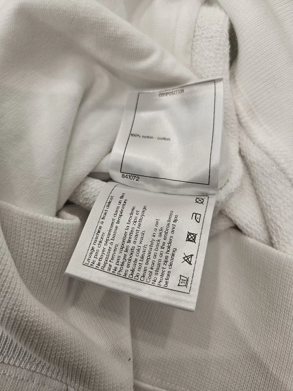 Chanel 2020 Graffiti Graphic Zip-Up Hoodie – White (Size XS) – NWT